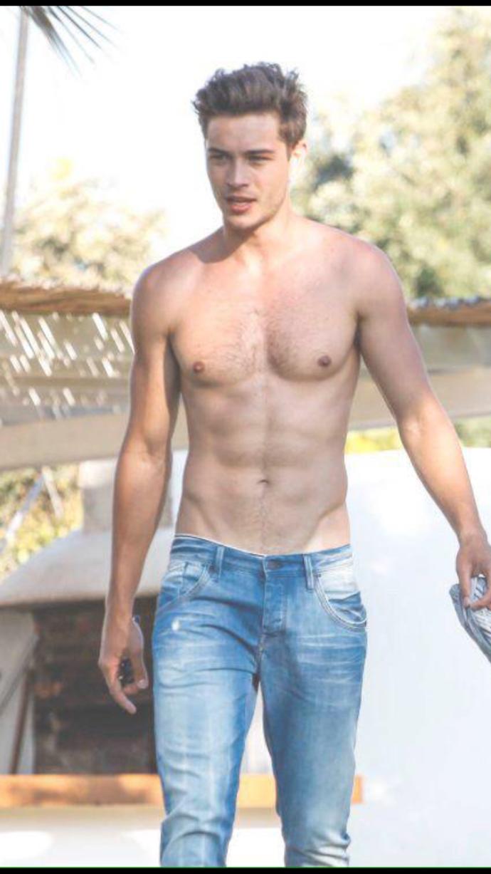 Var mı bu dünyada Francisco Lachowski'den tatlısı, yakışıklısı, güzeli?