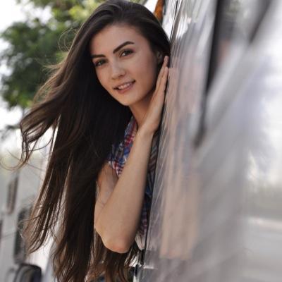 Beyaz / acık buğday ten kahve saç hangi gruba girer ?