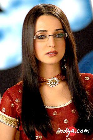 Sanaya irani güzel mi?