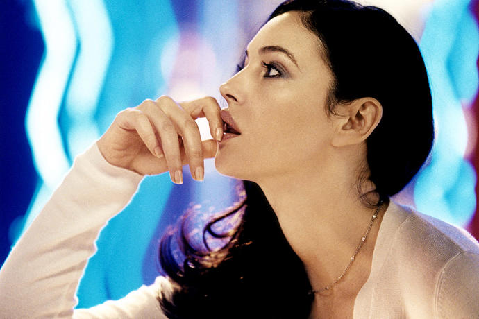 Monica Bellucci en güzel 50 yaş üstü bayan değil mi sizcede?