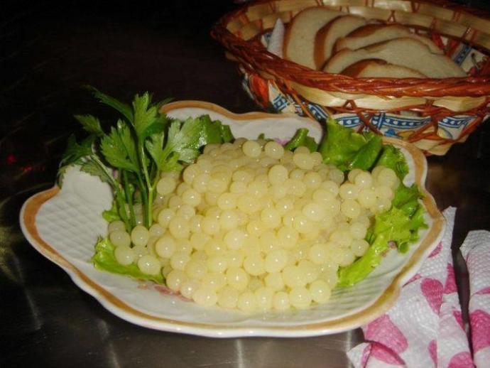 Aranızda Salyangoz Yumurtası Yiyen Var mı?