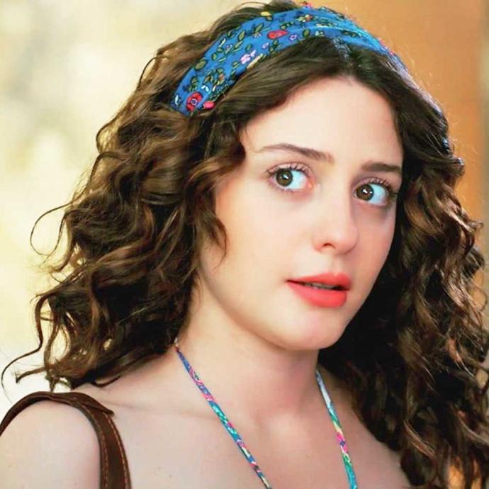 Bu Kız Nasıl Sizce Güzel Mi ? 