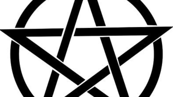 Daire içindeki yıldız (pentagram); sizce satanizmi mi simgeliyor? Fotodaki gibi, kolye aldım ama kararsızım?