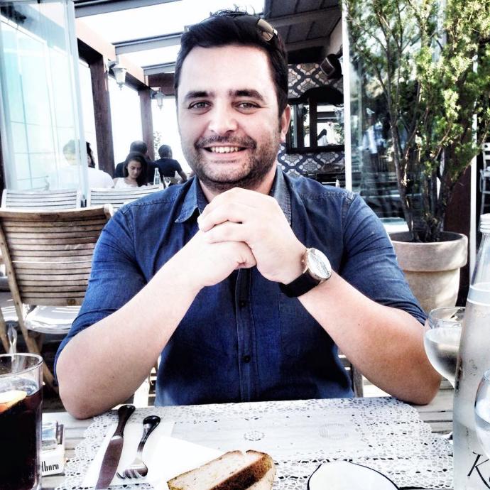 Bir erkeğin evlenmesi için 35 yaş çok mu geç sizce?