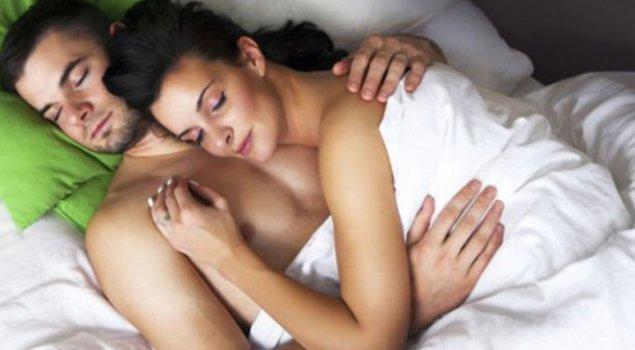 Eşiniz/sevgilinizle hangi şekilde uyumak isterdiniz?