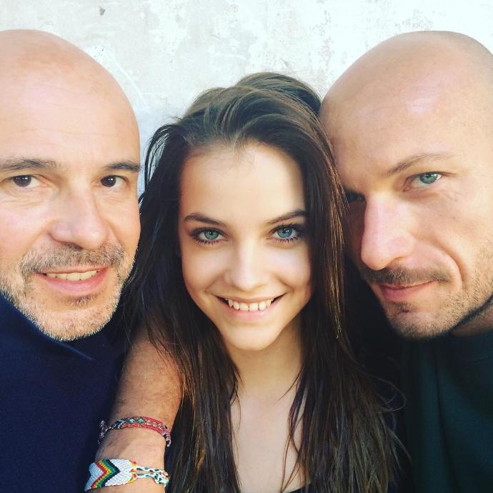 Barbara Palvin Jonny'lerle mi takılıyor bu ne böyle 😞😭😢🙊😒🙊?