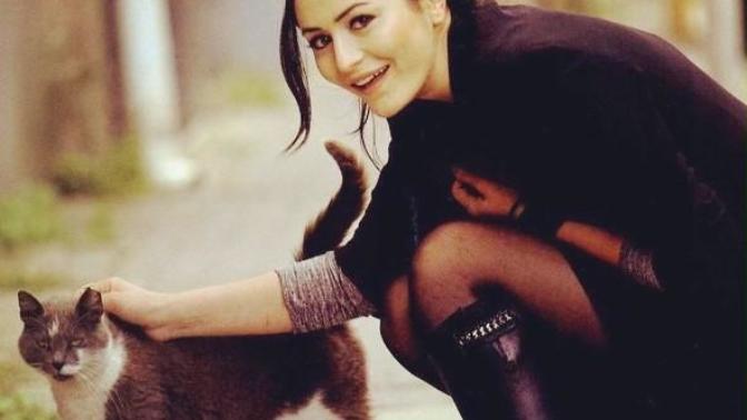 Deniz Çakır mı Fahriye Evcen?