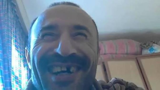Diş fırçanızın markası ve rengi ne?