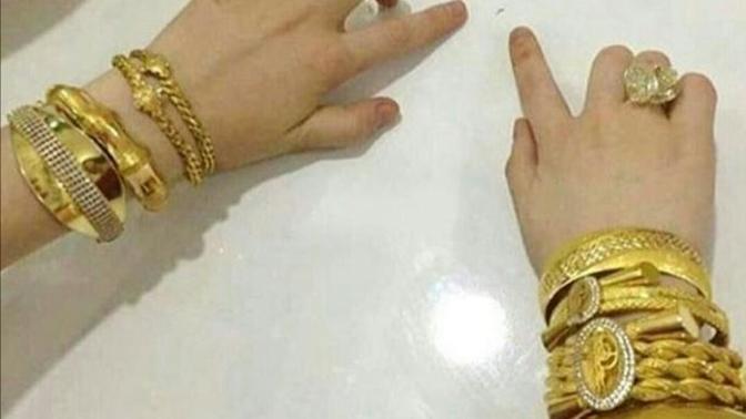 Arkadaslar şu lekeyi nasıl cikartabilirim?