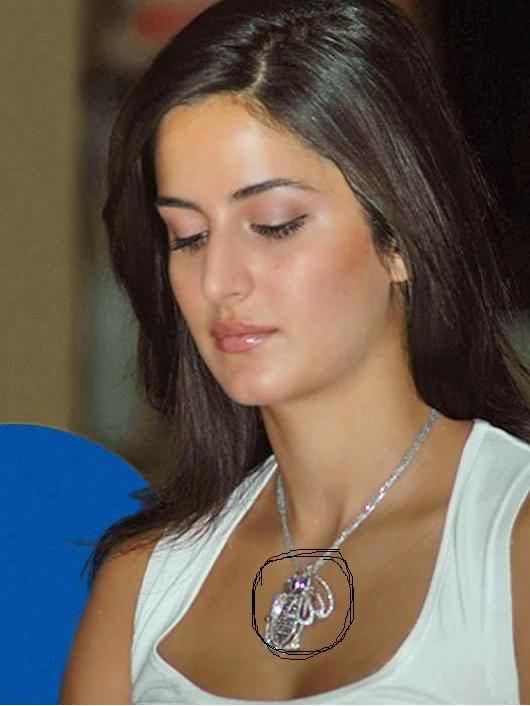 Katrina Kaif mi? Deepika Padukone mi?