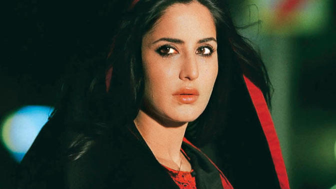 Katrina Kaif mi? Deepika Padukone mi?