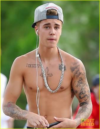 Justin Bieber çok tatlı değil mi?