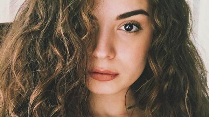 Aslı Bekiroğlu saç rengi ne?