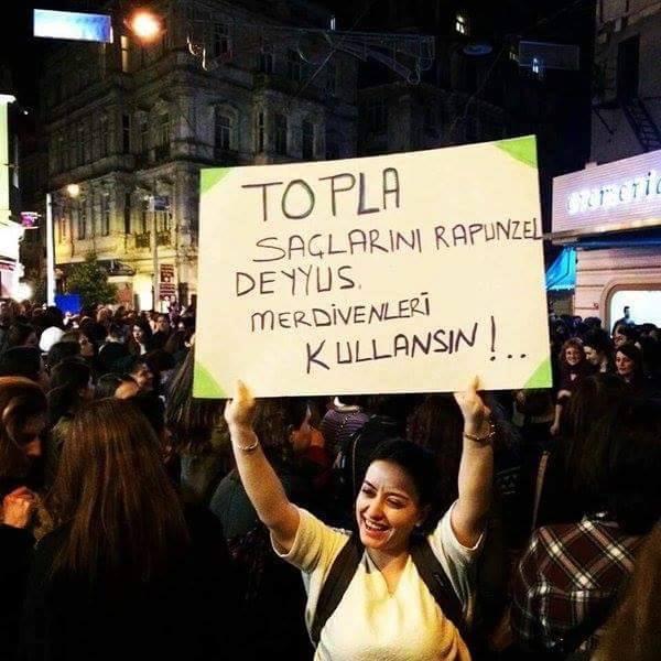Bu pankart ne anlama geliyo?