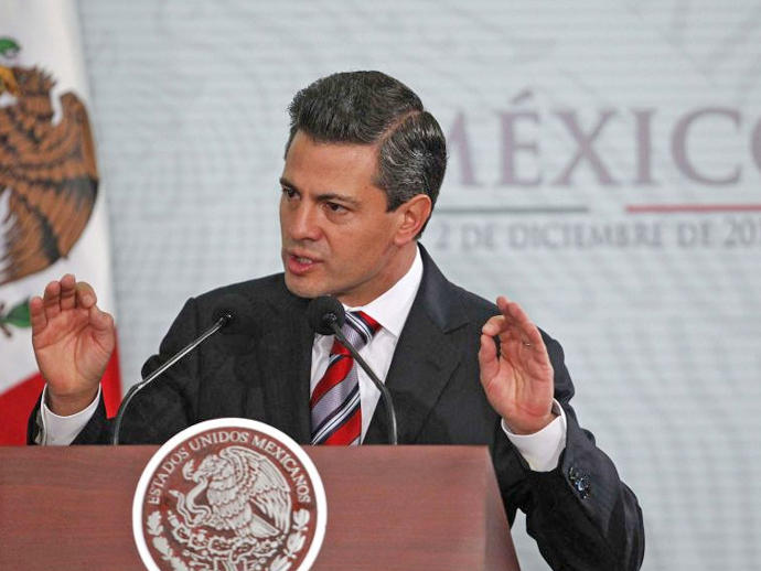 Dünyanın en yakışıklı devlet başkanı olarak seçilen pena nieto hakkındaki düşünceleriniz?