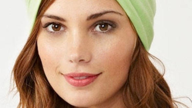 Bandana takan kızlar çok tatlı olmuyor mu?