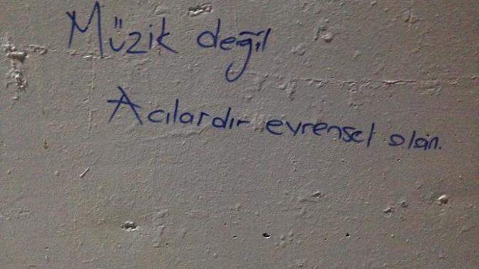 Anlamadığı Halde Yabancı Müzik Dinleyenler Hakkında Ne Düşünüyorsunuz?