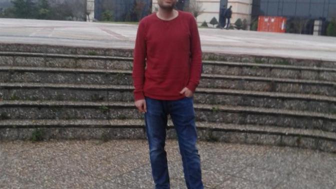Kızlar iyi kıyafet giyimine önem vermeyen bir erkekle konuşmak istemez mi?
