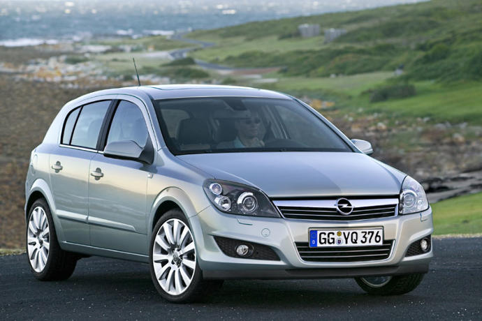 35 Bin TL'ye 1.3 Dizel Enjoy Corsa D mi Yoksa Astra H mi tercih edersiniz?