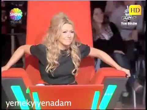 Kola içip  geğiren kız ile kuru fasulye yiyip gaz çıkar kız kavga etse hangisi kazanır ?