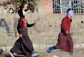 Etekli ya da fistanlı pkk lılar hakkında ne düşümüyorsunuz?