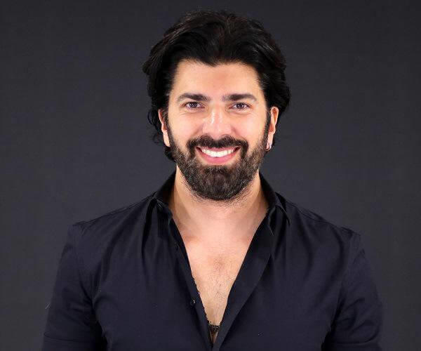 Cenk Torun ve Engin yürek ne çok benziyor bir birine sizce çok Yakışıklılar?