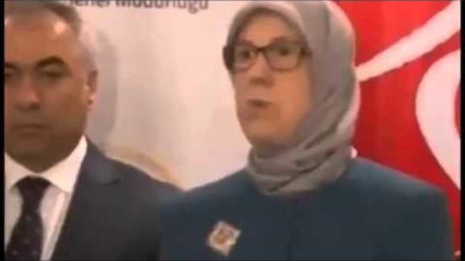 Bu nasıl aile bakanı şaka mı?