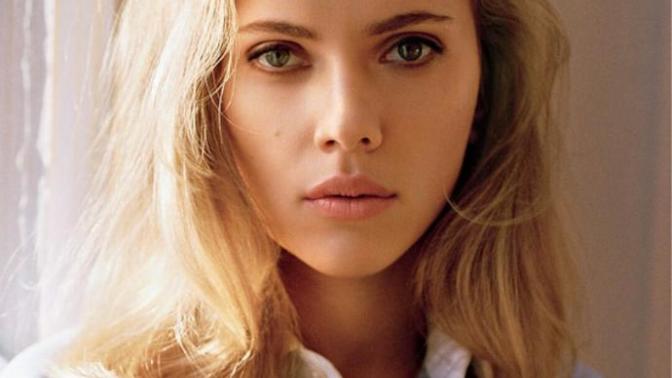 Scarlett Johansson mı Monica Bellucci mi?