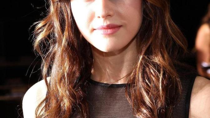 Alexandra Daddario'yu beğenir misiniz?