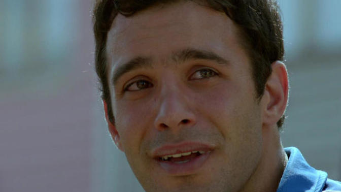 Barış arduç o kadar yakışıklımı abartılıyor bence. sizce?