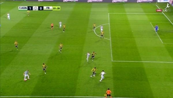 Fenerbahçeyi pozisyonu neden görmüyorlar ?