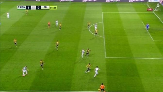 Fenerbahçeyi pozisyonu neden görmüyorlar?