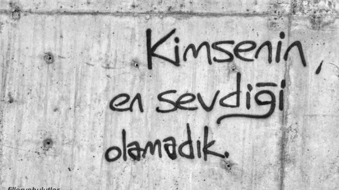 Kimsenin en sevdiği olamadık?😑😑😑👌?