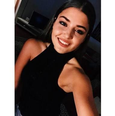 Hande erçel çok üst düzey güzellikte değilmi?