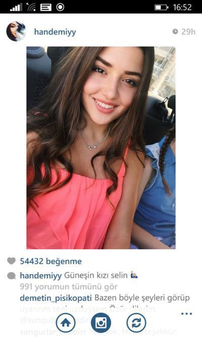 Tuba Büyüküstün mu Daha Guzel Hande Ercel mi?