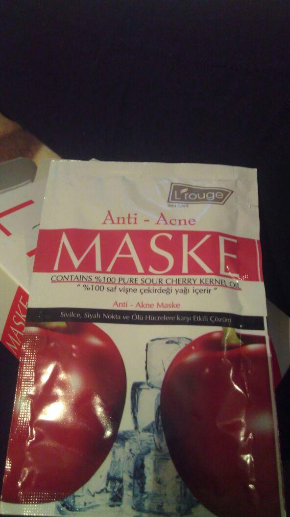 L'Rouge anti acne maske kullananlar maske işe yaradi mi ?