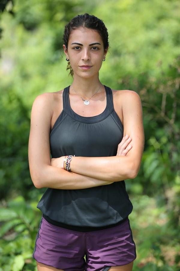 En güzel survivor kızı hangisi :D?