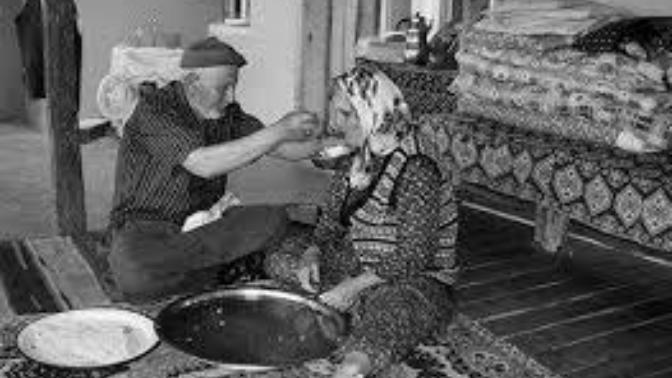 Sevmek için “yürek”, sürdürmek için “emek” gerekir mi?