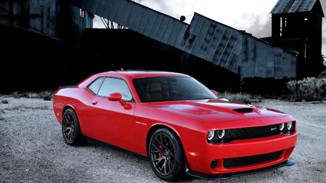 Sizce hangisi daha üst seviye ve daha iyi. Ford Mustang mı?, Dodge Challenger mi?