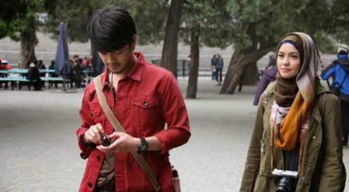 assalamualaikum beijing filmi gibi bildiğiniz bir film var mı (resimli) ?