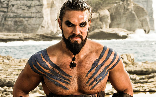 Sizce Daenerys Targaryan karakterini canlandıran Emilia Clarke başarılı mı?