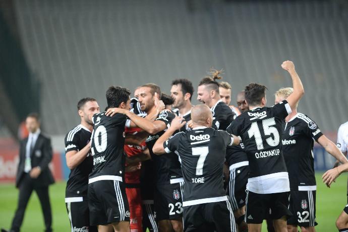 Bu haftayı kim önde kapatacak? Fenerbahçe mi Beşiktaş mı?