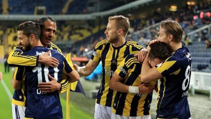 Bu haftayı kim önde kapatacak? Fenerbahçe mi Beşiktaş mı?