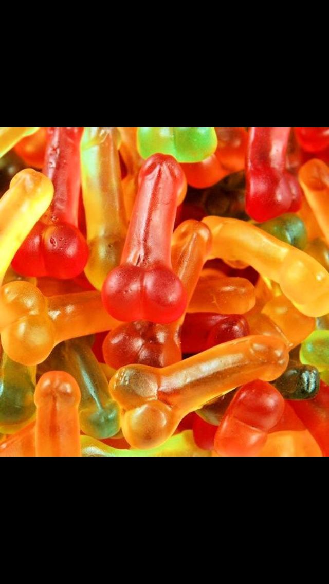 Sizce hangisi? Jelibon mu? Haribo mu?