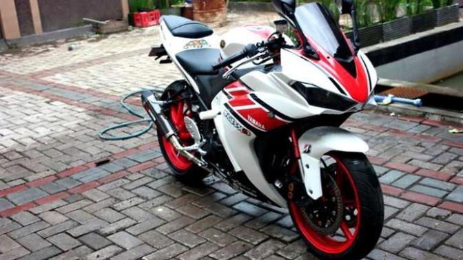 Hangi renk motor daha dikkat çekici?
