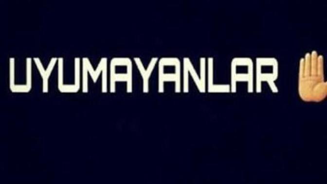 Uyumayan kaç kişiyiz😴😪😩? Neden uyumadınız? Dertten mi keyiftenmi😊?