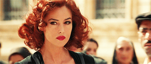 Monica Bellucci edasında kadınlarımız neden yok?