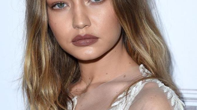Kendall Jenner mi daha güzel Gigi Hadid mi? Neden?