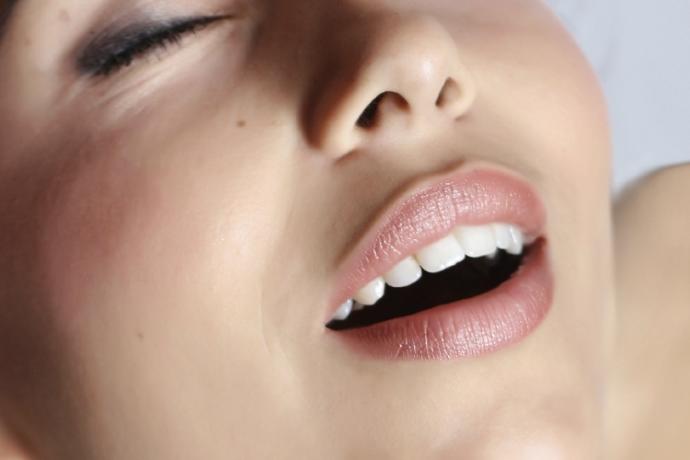 Şiddetli orgasm nasıl olur ?