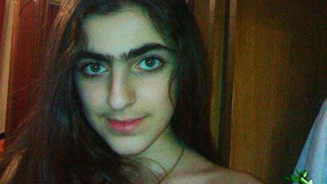 Hayalinizdeki çirkin kız tanımını yapar mısınız)? Boyu kilosu yüzün gözü:)?